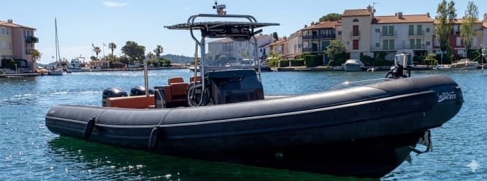 Discover Saint-Tropez aboard a rigid inflatable boat