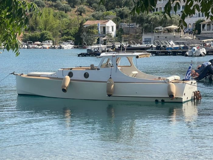 Classic Boat Cruise Along Corfu’s Northeast Coast: Barbati, Kerasia, Erimitis & Kassiopi