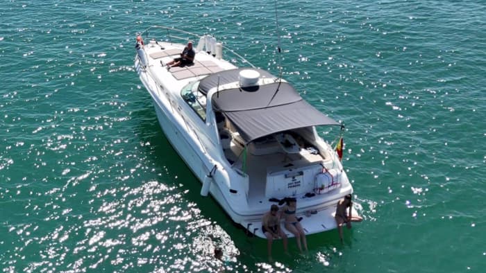 Entdecken Sie die Küste von Alcossebre: Ein kompletter Tagesausflug an Bord eines Motorboots