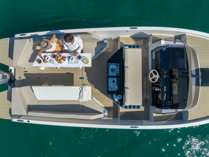 4-hour boat trip along the Costa Brava from Llançà