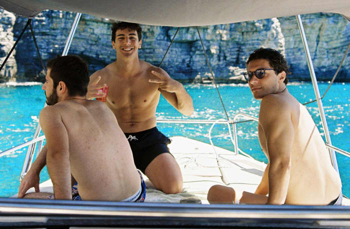 Top-Rated Sea Escape - Beaches, Caves & Swimming Stops