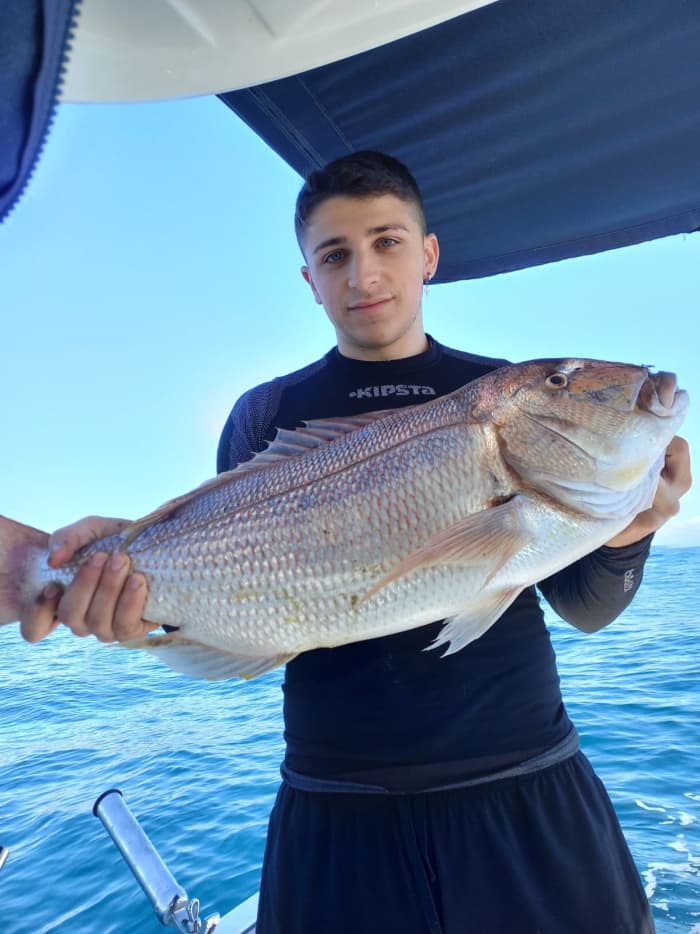 EXCURSIÓN DE PESCA EN LIGURIA: ¡Relájate, diviértete y disfruta de pura adrenalina!