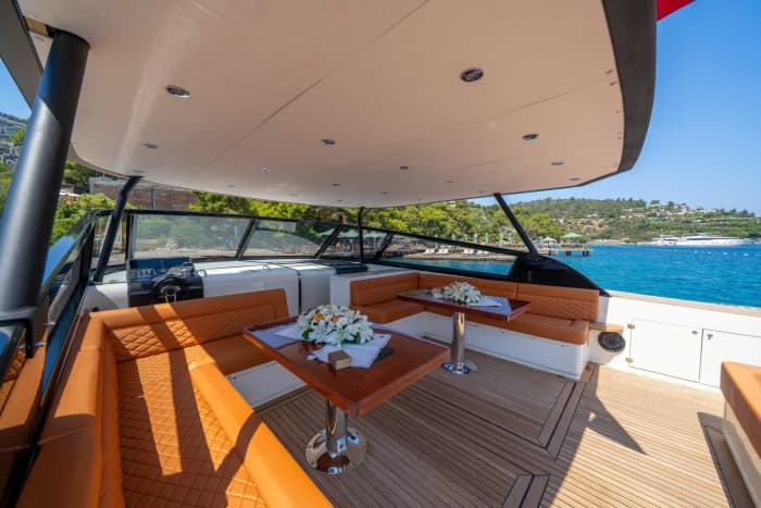Daily Boat Tour – Relax and Sea Experience