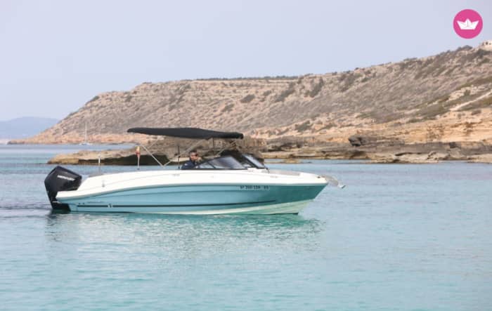 8 uur - Ontsnap naar de verborgen baaien en het kristalheldere water van Mallorca