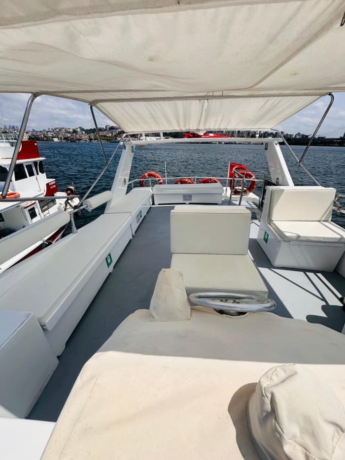Private Luxury Yacht Cruise – Bosphorus Experience