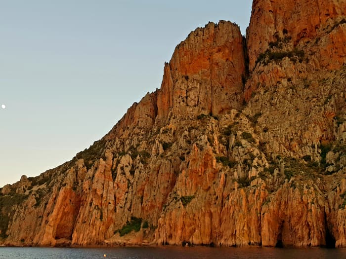 Full-day sea excursion: lunch featuring local market produce, private concert, and anchorage in the Var coves
