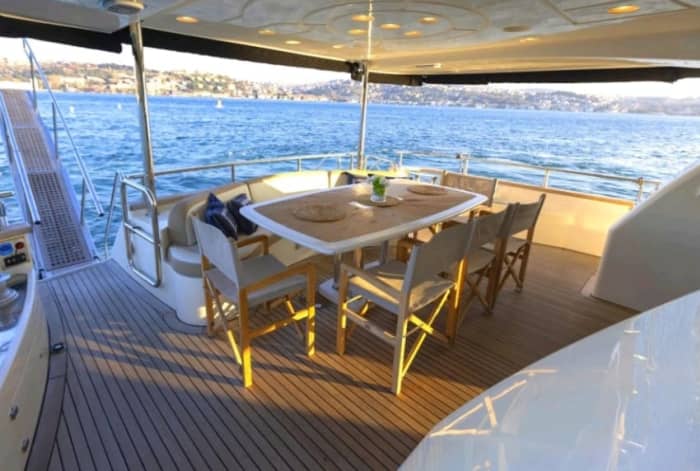 The Paradise Bay Luxury Escape