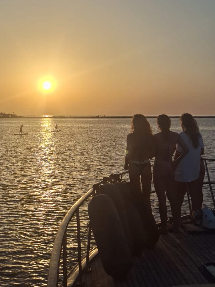 Zonsondergangcruise · Het gouden uur vanaf de Middellandse Zee