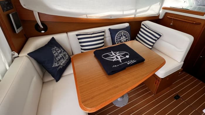 Halbtagesausflug mit dem Jeanneau Merry Fisher 925 Flyboot in Huelva
