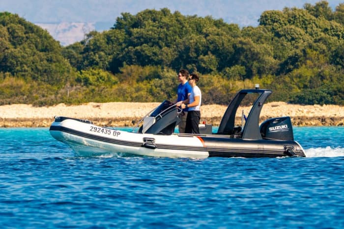 Half-Day Motorboat Escape in Novalja – Private Trip with Skipper (up to 7)