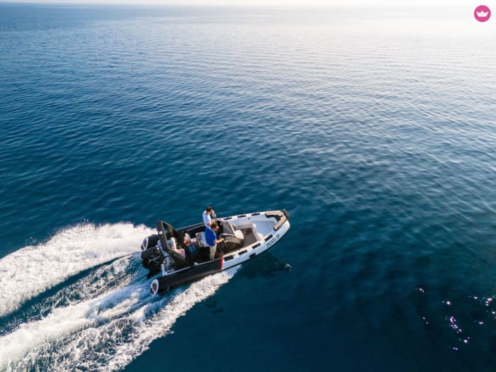 Half-Day Motorboat Escape in Novalja – Private Trip with Skipper (up to 7)