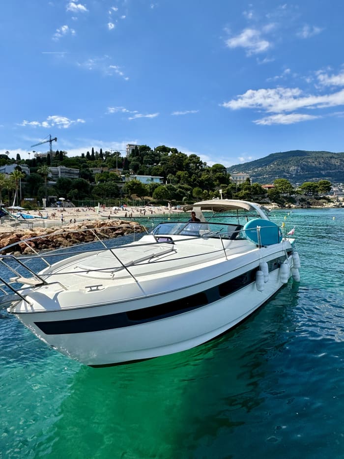 Signature Sightseeing Tour – 2h Riviera Cruise