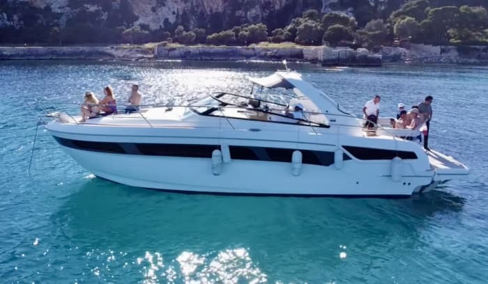 Signature Sightseeing Tour – 2h Riviera Cruise