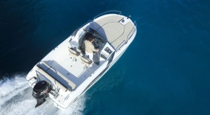 Day at sea – Beneteau Flyer 6.6 Sundeck