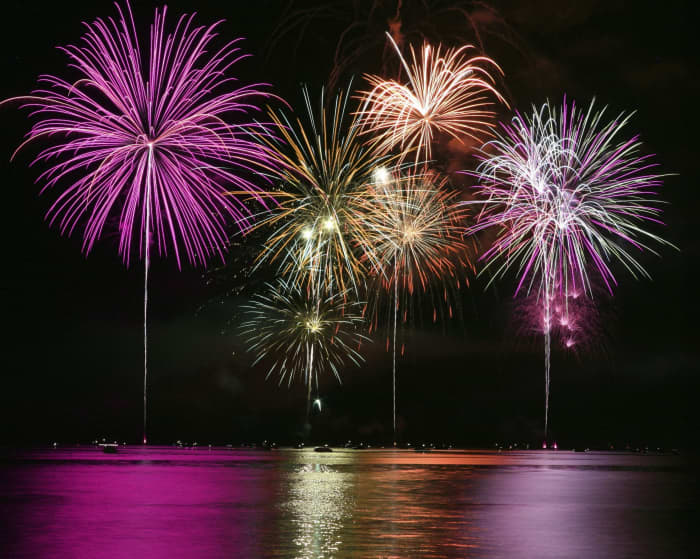 Discover Cannes and its surroundings by motorboat