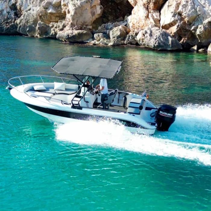 Ganztägiger Bootsausflug ab Dénia: Höhlen und Küstenwunder