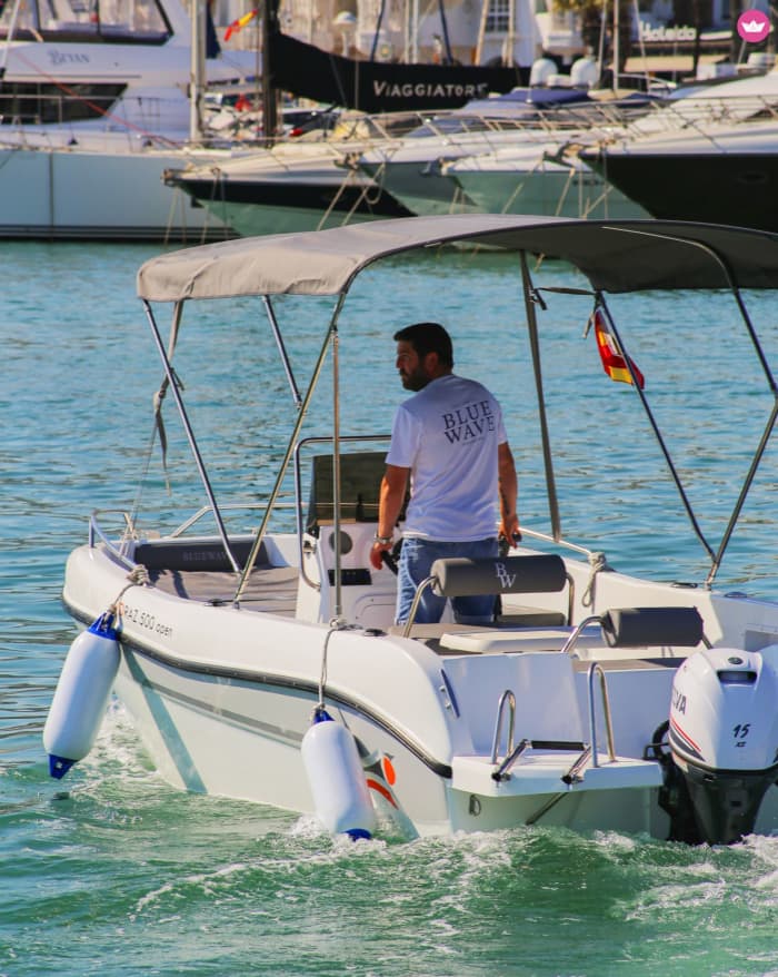 Escapada definitiva para o mar na Costa del Sol com direito a nadar.
