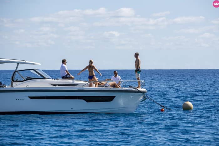 Libertà totale sulla Costa Brava a bordo del Nimbus T11