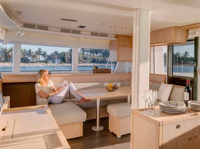 Exceptional Day on a Catamaran – Departure from Saint-Tropez