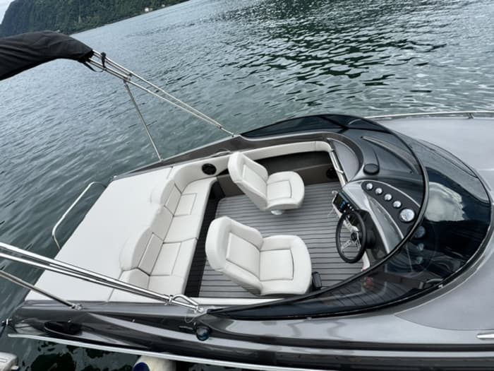 Discover the wonders of Lake Lugano