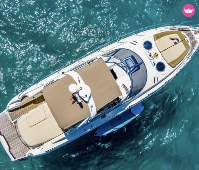 Sunset Co-Navigation Experience from Cannes