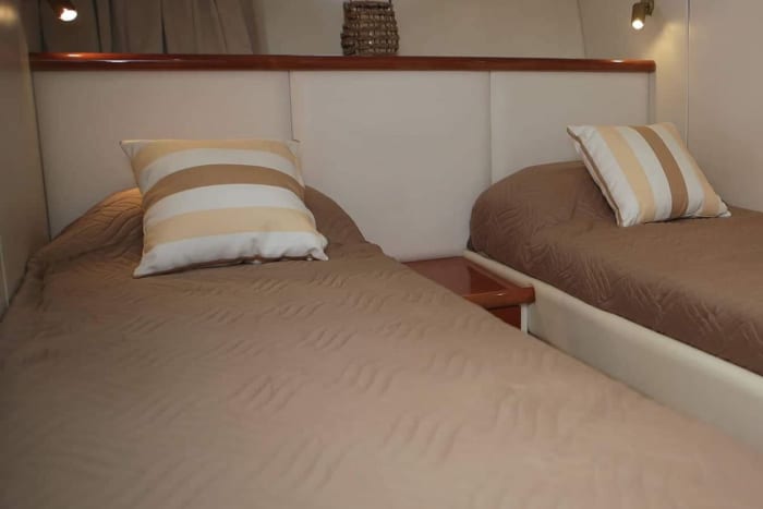 Luxury Saronic Islands Cruise | Aegina, Poros & Hydra