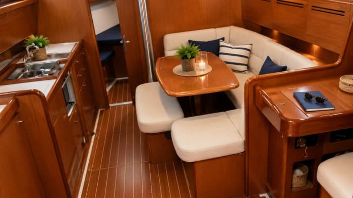 6-hour experience on a Cyclades 43.3 sailboat – An unforgettable day sailing along the Costa Blanca