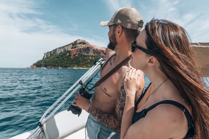 Sunset Tour by Dinghy – Dolphins and Aperitif in Golfo Aranci