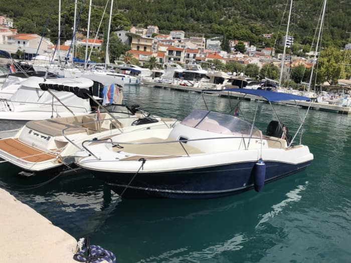 Speedboat Hvar/Brač tour