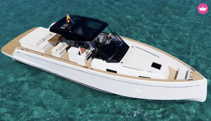A day in the Mediterranean aboard the Pardo 43