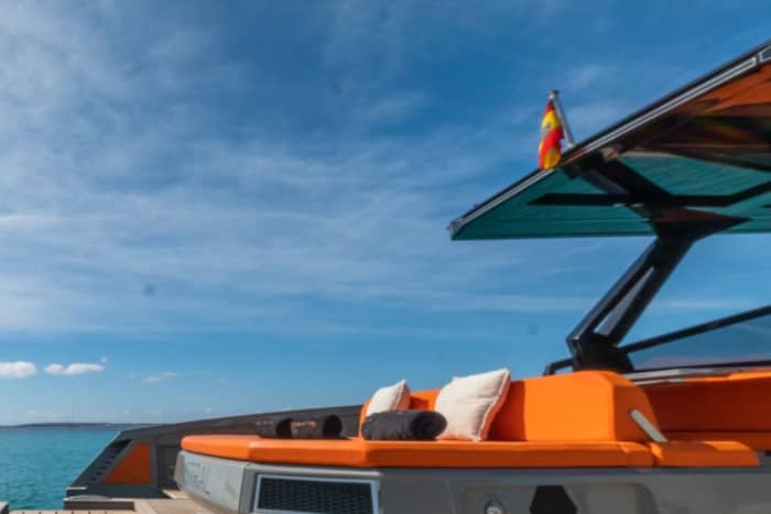 The ship that transforms with you