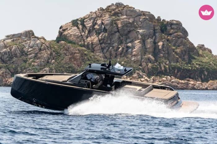 16 meters of Italian design and pleasure at sea