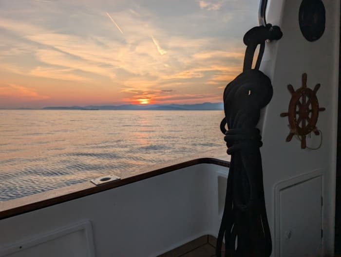 Sunset Cruise with Chill Music & Wine