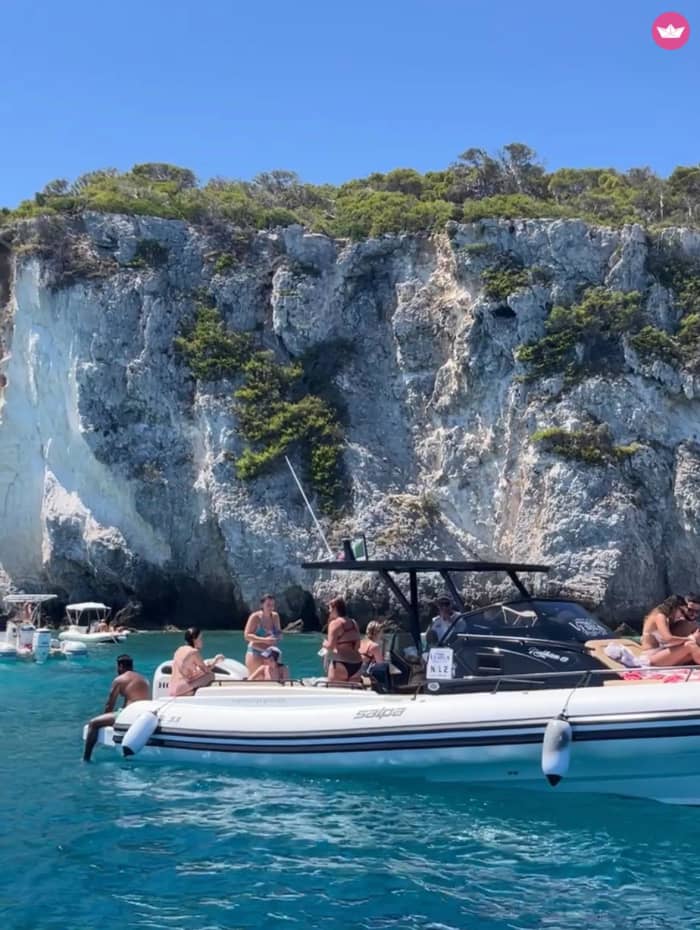 Gargano: A full day of caves, coves, and seaside lunch