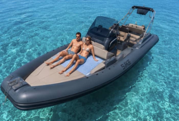 A dream day among islands aboard the SACS Marine 900