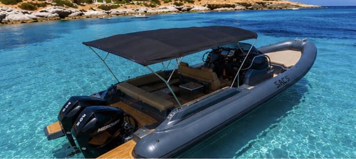 A dream day among islands aboard the SACS Marine 900