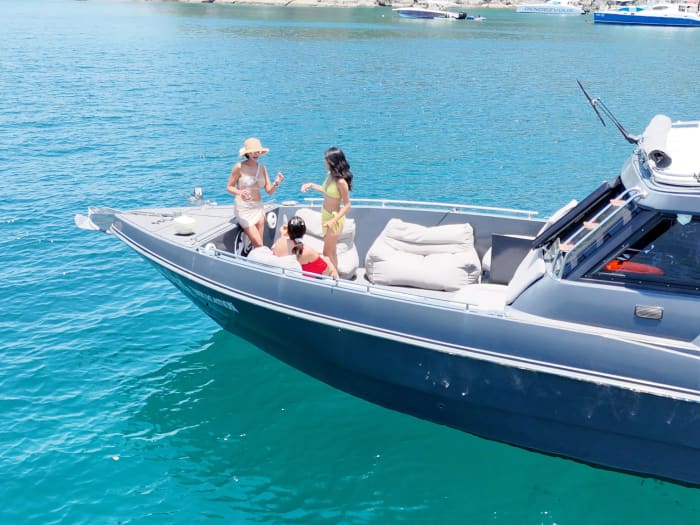 Paradise Reefs: Racha Yai | Lounge Edition