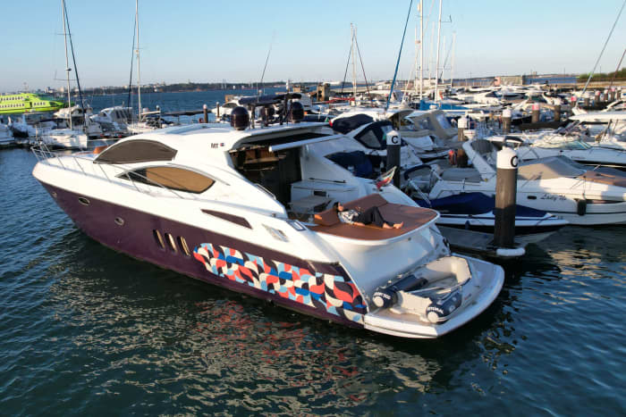 Half-day boat trip in Tróia Peninsula on a motorboat
