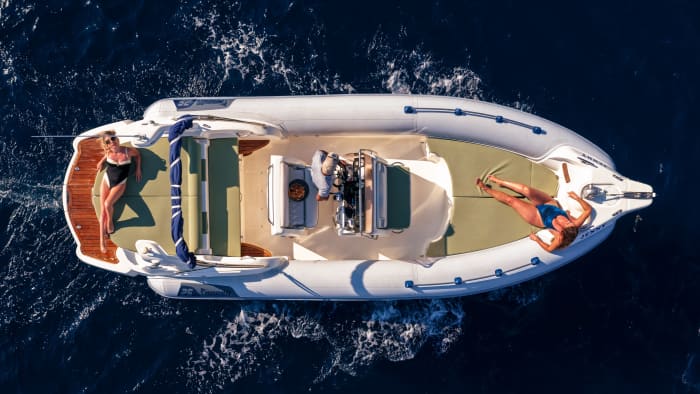 Egadi Experience: A Day Tour of Sicily's Pearls - Favignana and Levanzo
