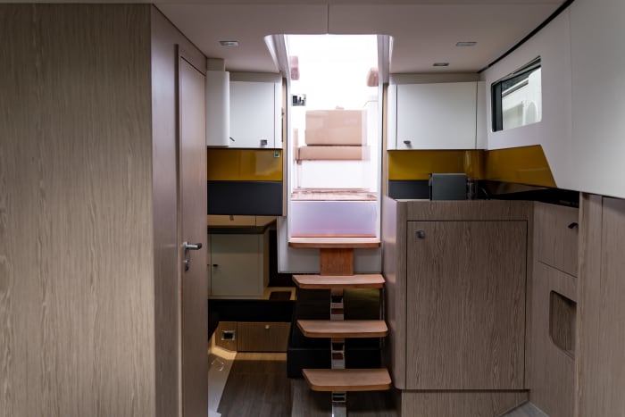 Tandem Tesoro 50 + Fjord 41 XL 23 personen. Alles inclusief: brandstof, schipper, route naar Formentera en Illetas met een vaste prijs en zonder zorgen.