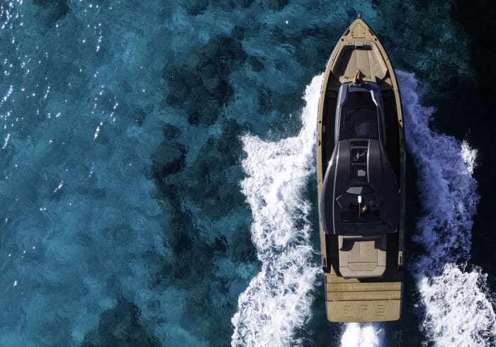 Tesoro 50 - 12 people All inclusive: fuel, skipper, route to Formentera Saona with a fixed price and no worries.