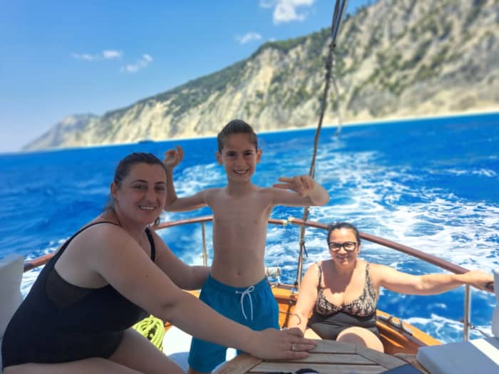 Scorpios, Meganisi & the Hidden Caves – Full Day from Nydri