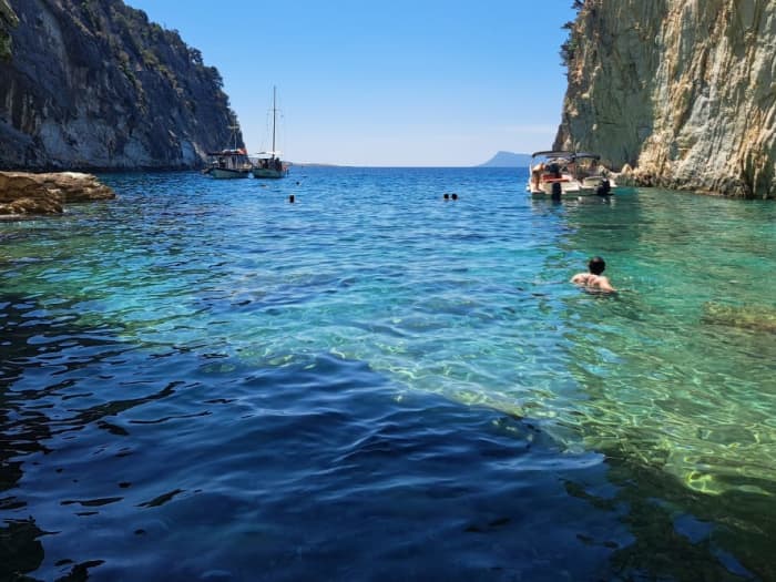 Scorpios, Meganisi & the Hidden Caves – Full Day from Nydri