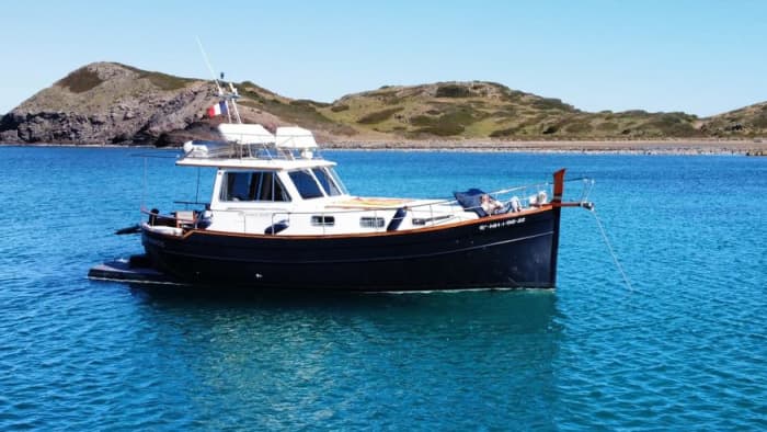 Day trip to Menorca: discover the turquoise and crystal clear waters