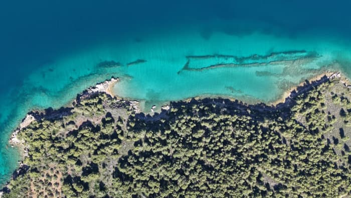 Freedom, Speed & Crystal Waters — A Day Out from Chalkida