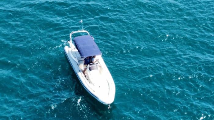 Freedom, Speed & Crystal Waters — A Day Out from Chalkida