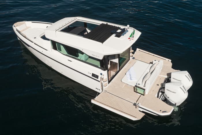 Bellagio from the Lake — Two Hours on the Saxdor 320 GTC Among the Villas and Headlands of the Lario