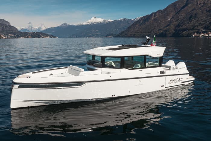Bellagio from the Lake — Two Hours on the Saxdor 320 GTC Among the Villas and Headlands of the Lario