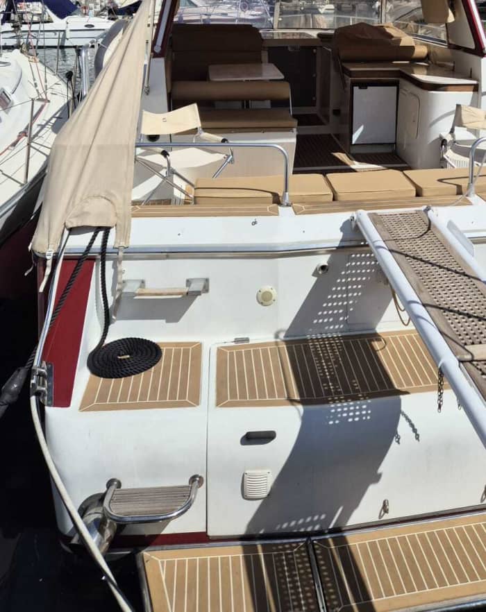 Ein Tag mit dem Boot von Savona aus: die Buchten von Capo Noli und Varigotti