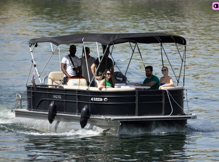 Private Seine Cruise: Paris's Iconic Landmarks by Boat